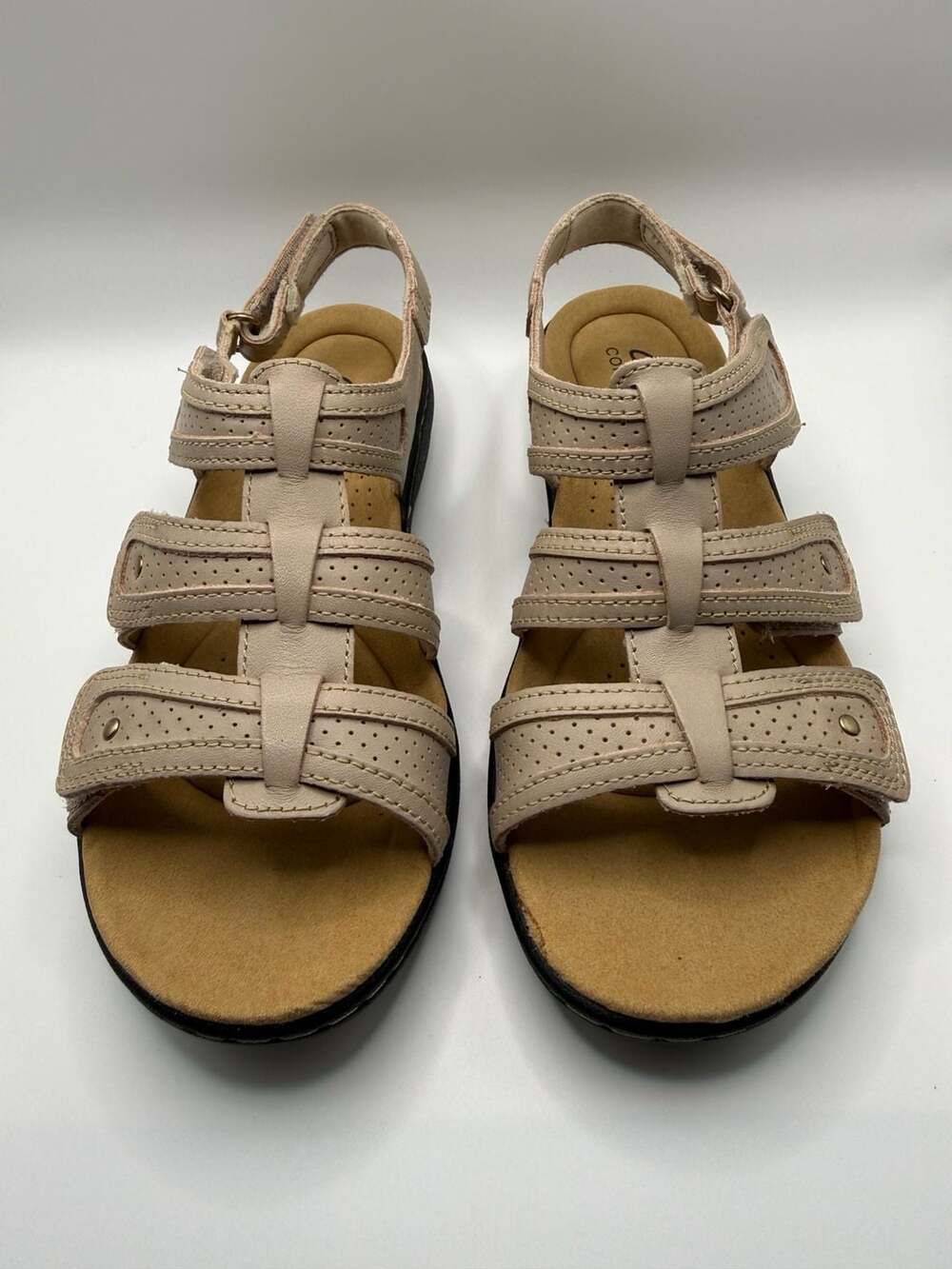 Women’s Clarks Laurieann Ivy Strappy Leather Sandals